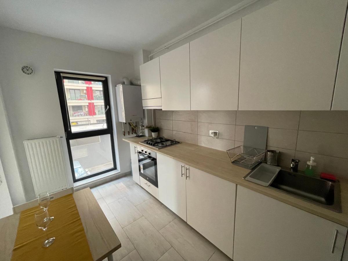 Pearl Luxury Apartment Near Presidential Palace Boekarest Buitenkant foto